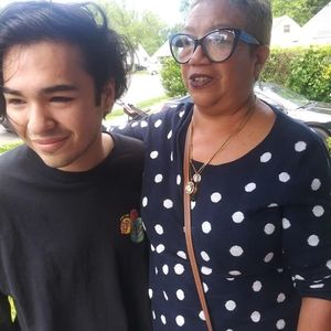 Meet your Posher, Lucero